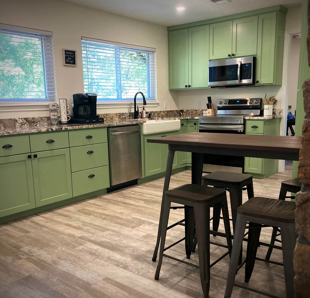 Mount Ida Family Getaway: Pet-Friendly Cabin with Game Room in Arkansas