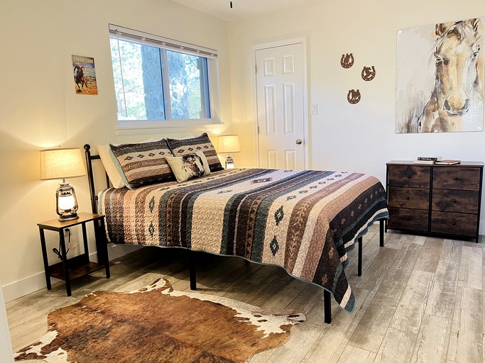 Cabins (United States of America, Mount Ida, Arkansas)