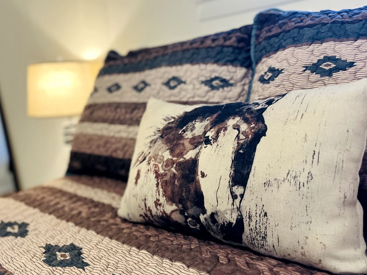 Mount Ida Family Getaway: Pet-Friendly Cabin with Game Room in Arkansas