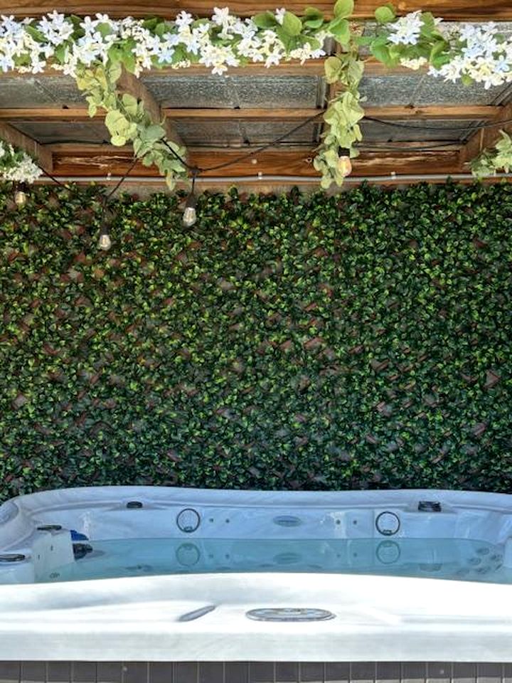 Incredible Mountain Cabin with Private Creek and Hot Tub Allowing Outstanding Views in Bryson City