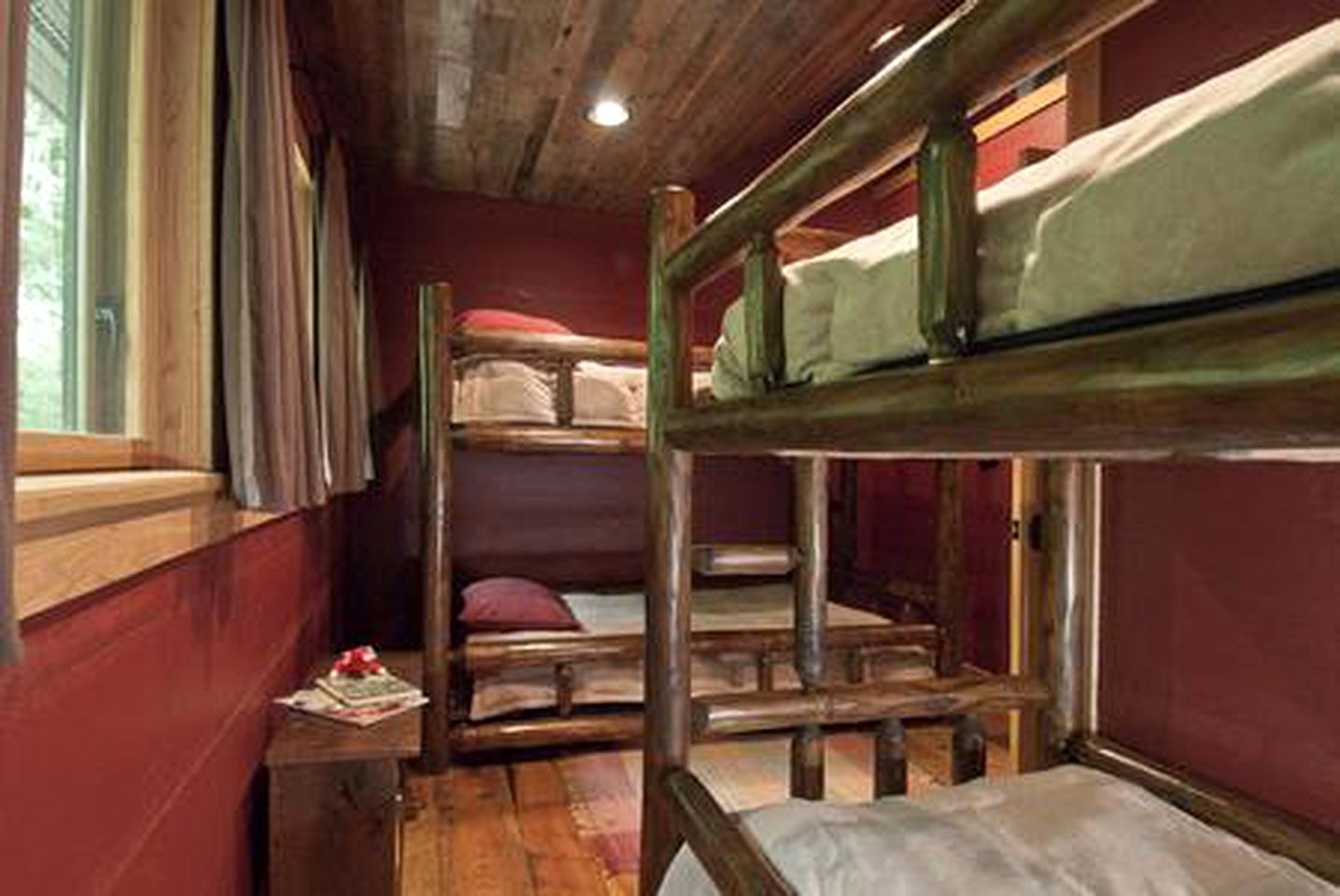 Secluded Riverfront Cabin in the Heart of Nantahala National Forest, North Carolina