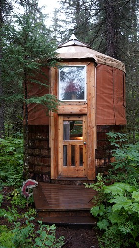 Yurts (United States of America, Seward, Alaska)