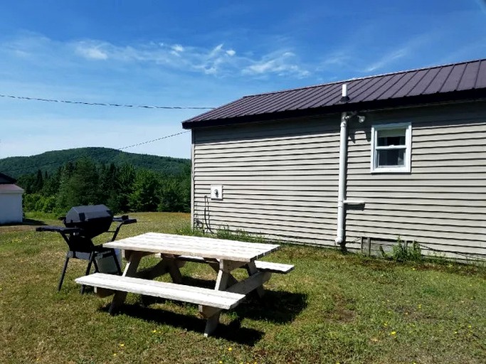 Cabins (United States of America, Stewartstown, New Hampshire)