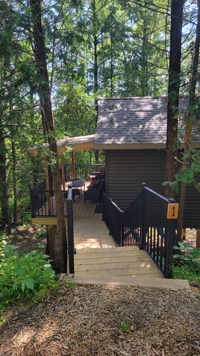 Cabins (United States of America, Elba, Minnesota)