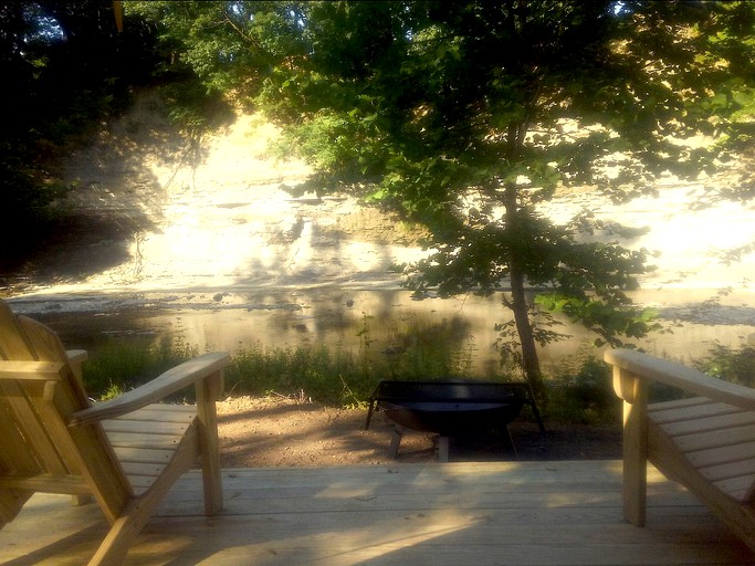 RU Tentrr Signature Site Elk Valley Creekside, Tented Cabins