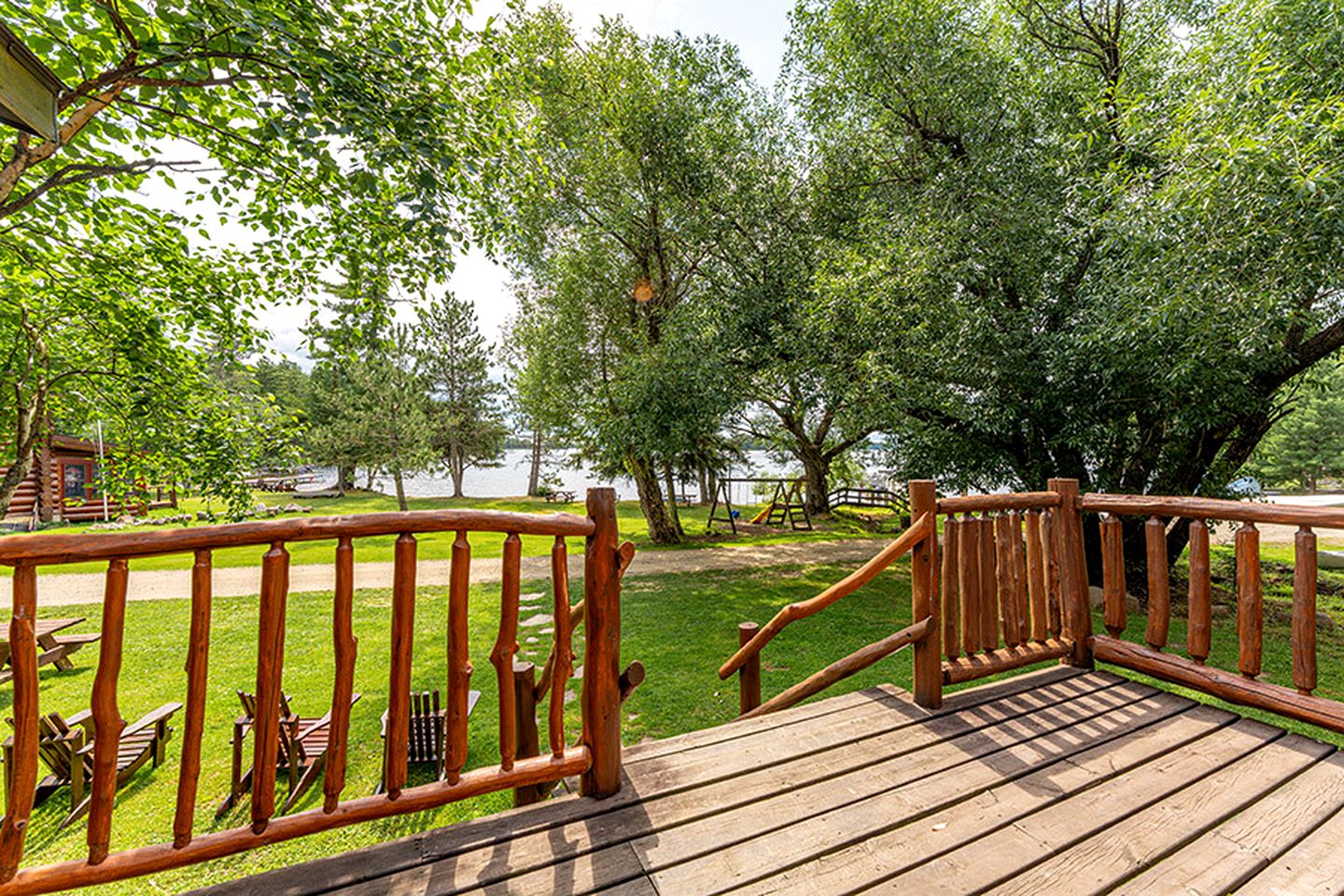 Pet-Friendly Log Cabin Retreat in Ely for Magical Minnesota Family Vacations