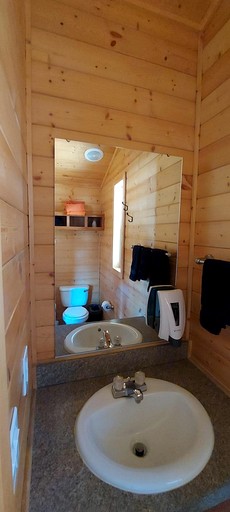 Cabins (United States of America, Escalante, Utah)