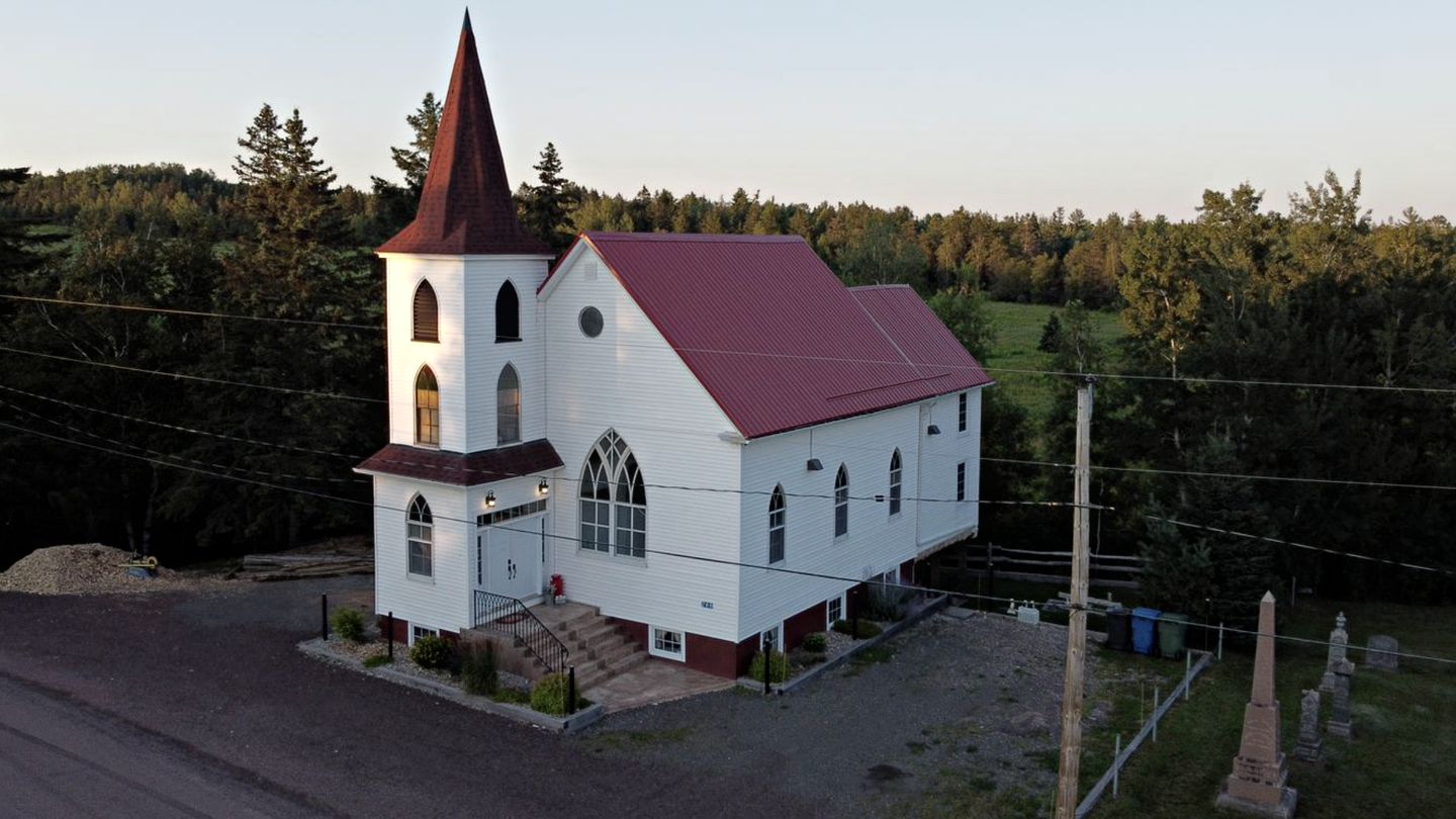 Renovated Church Rental for Cozy Vacations with Friends or Family in Boundary Creek, New Brunswick