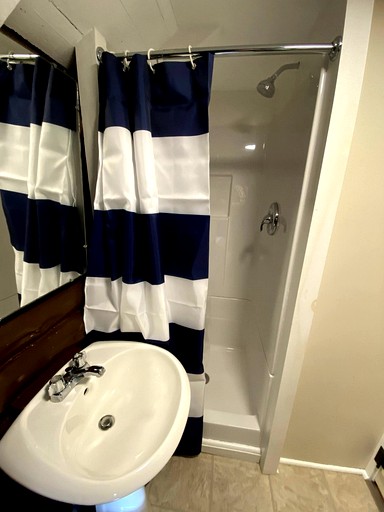 Cottages (United States of America, Lincolnville, Maine)