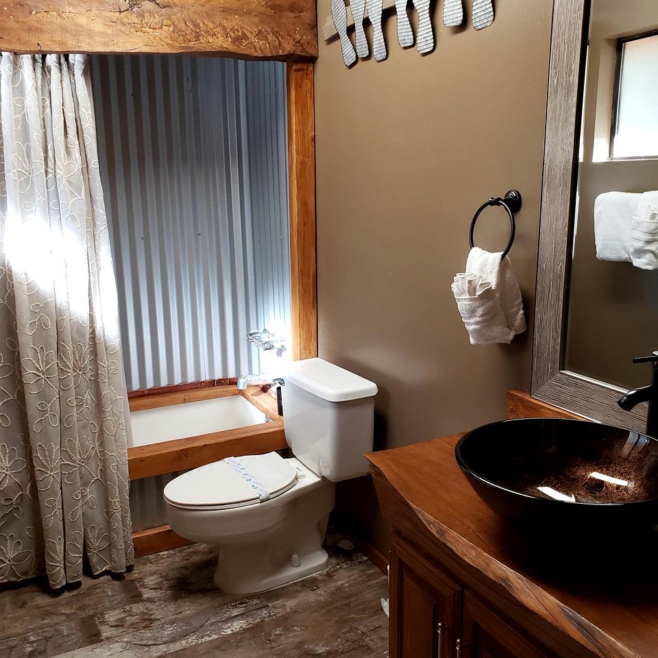 Honeymoon Cabin with Fireplace, near Boulder Bay Park, California for a Romantic Glamping Retreat