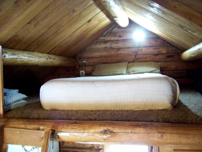 Cabins (United States of America, Seward, Alaska)