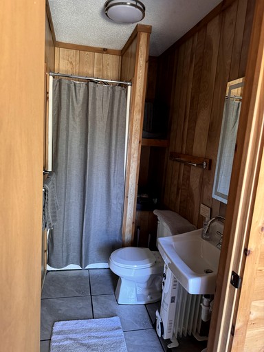 Cabins (United States of America, Ocqueoc, Michigan)