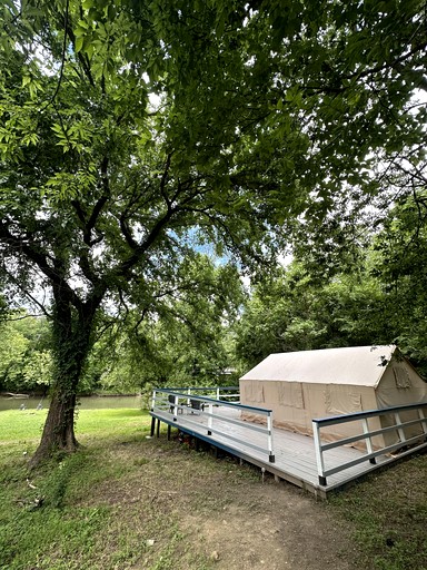 Safari Tents (United States of America, Murfreesboro, Arkansas)