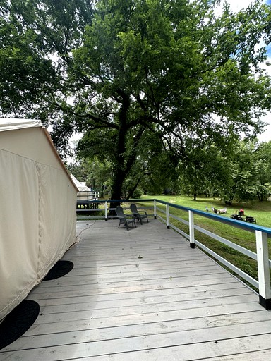 Safari Tents (United States of America, Murfreesboro, Arkansas)