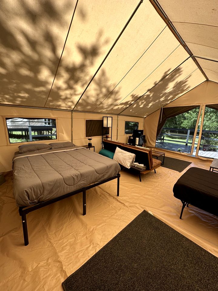 Magnificent Safari Tent in Murfreesboro, Arkansas