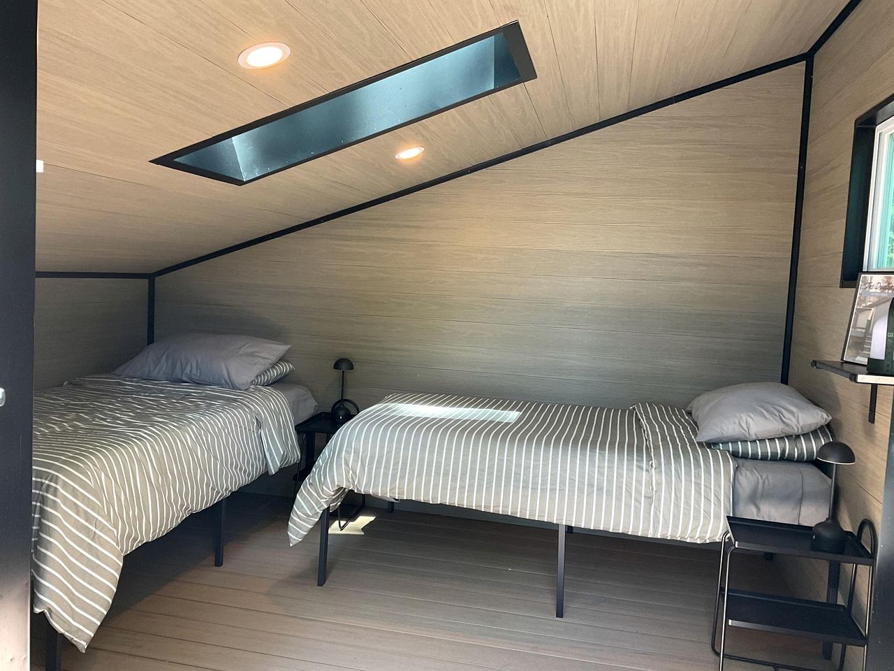 Small Cabin Perfect to Create Your Own Glamping Escape in Pennsylvania