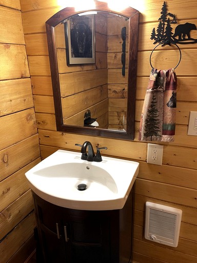 Cabins (United States of America, Seward, Alaska)