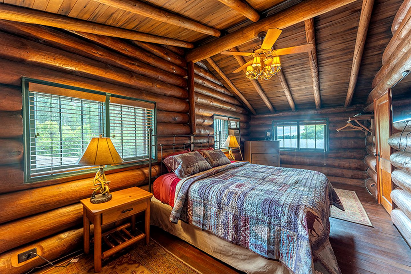 Stunning Lodge Rental for Family or Group Glamping on Big Lake, Minnesota