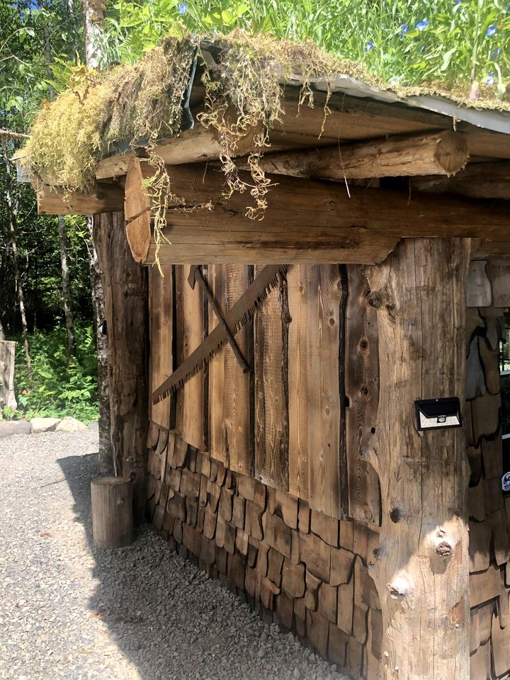 Beautiful Safari Tent near Olympic National Park for an Amazing Glamping Experience near Forks, Washington