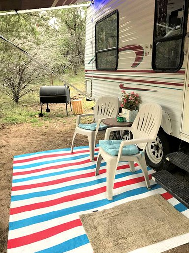 Caravans (United States of America, Marble Falls, Texas)