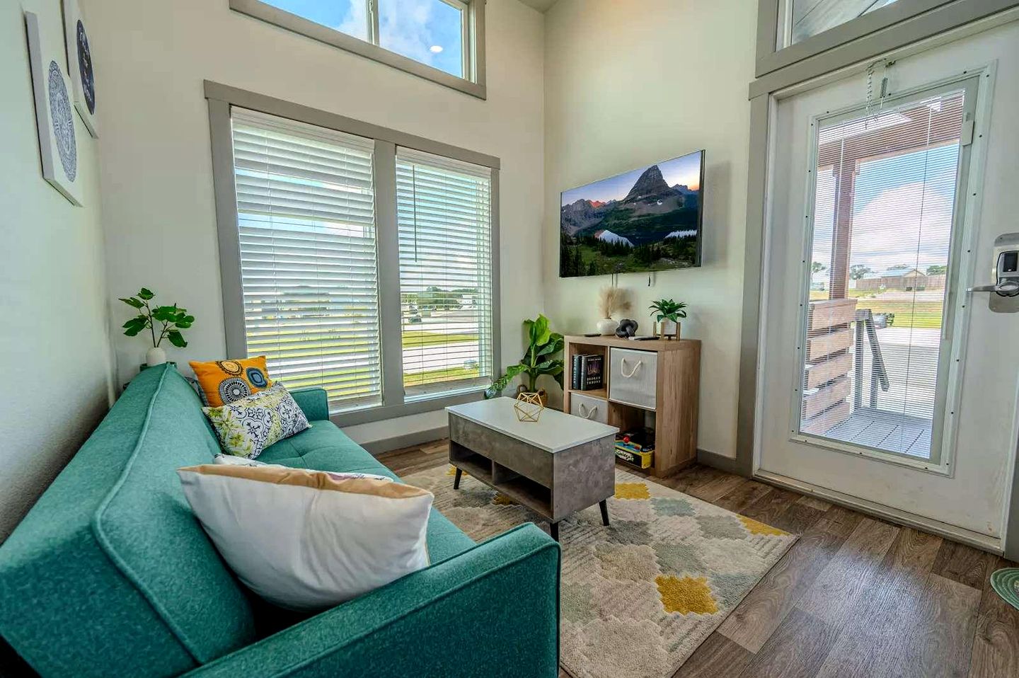 Elegant and Inviting Tiny Home Retreat with Resort Pool and Hill Country Views Near Fredericksburg, TX