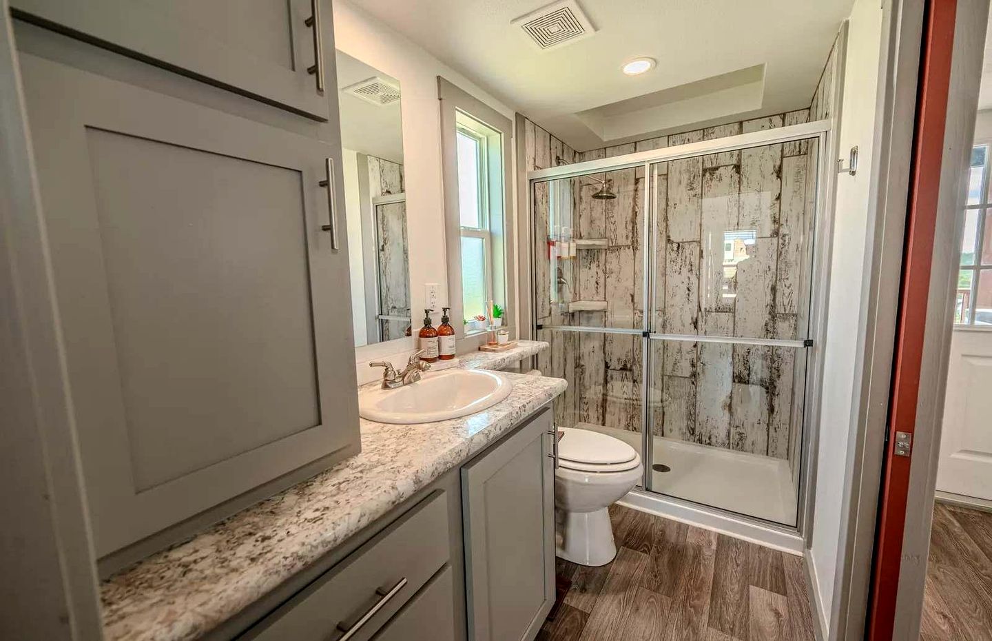 Elegant and Inviting Tiny Home Retreat with Resort Pool and Hill Country Views Near Fredericksburg, TX