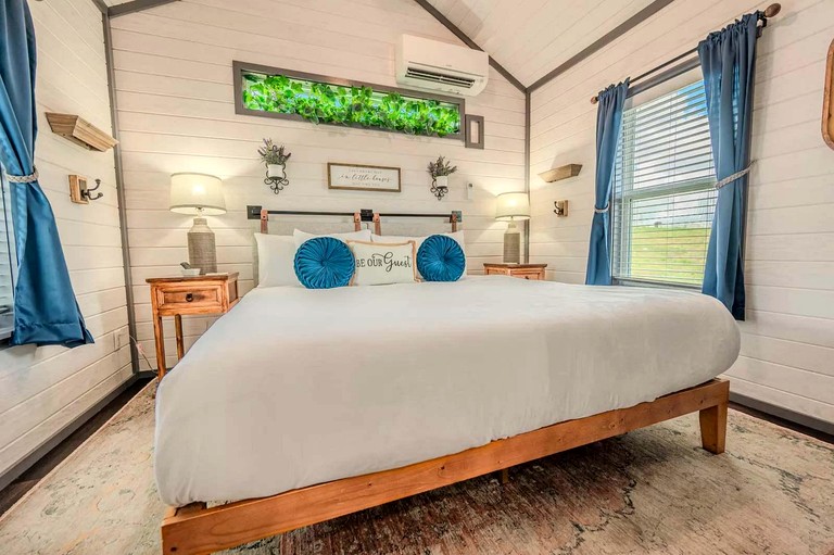 Vacation Rentals (United States of America, Fredericksburg, Texas)