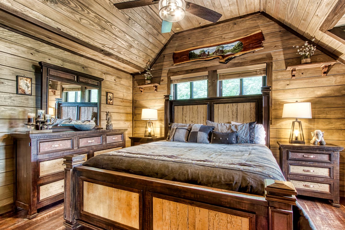 Mountain Glamping Cabin with Pool and Arcade in Pigeon Forge, Tennessee