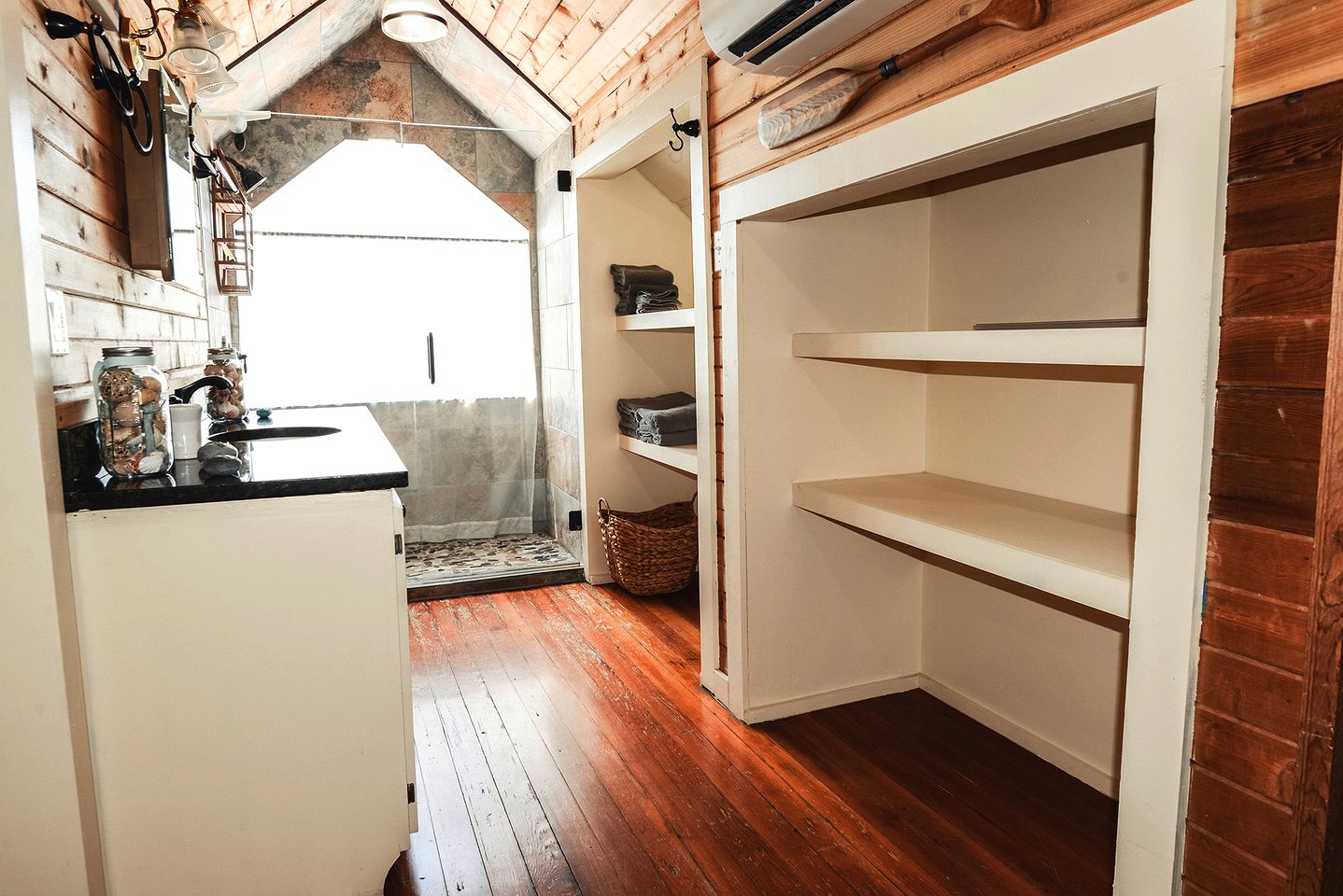 Riverside Zen and Pet-Friendly Escape Retreat in Bastrop, Texas