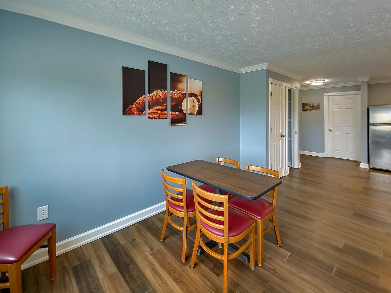 Large Vacation Rental in Gatlinburg, Tennessee, Perfect for Family Gatherings near the Great Smoky Mountains