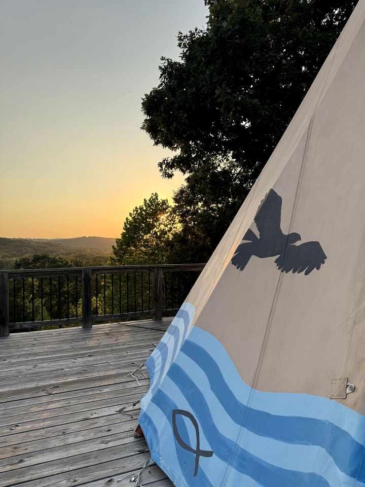 Rustic Scenic Tipi Glamping with Private River Access near Big Niangua River, Macks Creek, Missouri