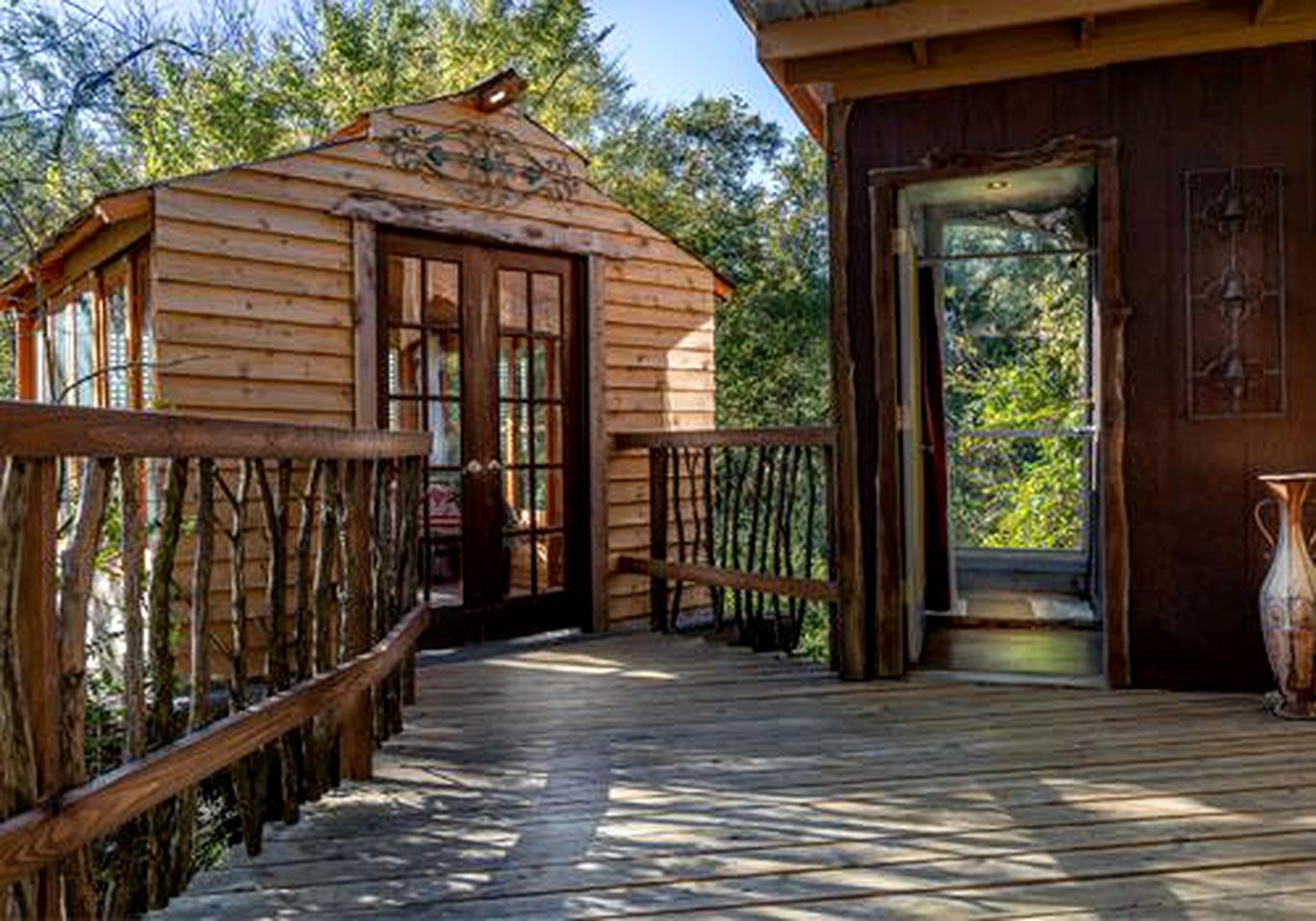 Tree House Rental with Private Pool in Celeste, for Glamping Adventures in Texas