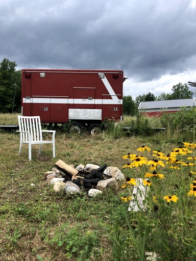 Caravans (United States of America, Chatham, New Hampshire)