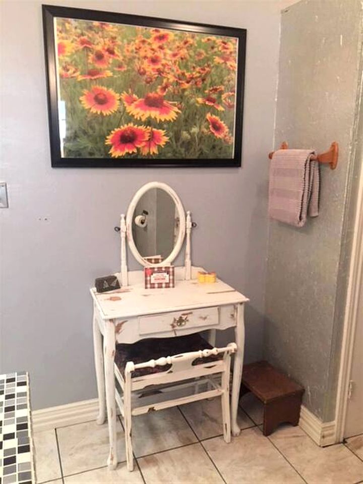 Lovely Studio Rental with Hamilton Creek Views for Vacation in Marble Falls, Texas