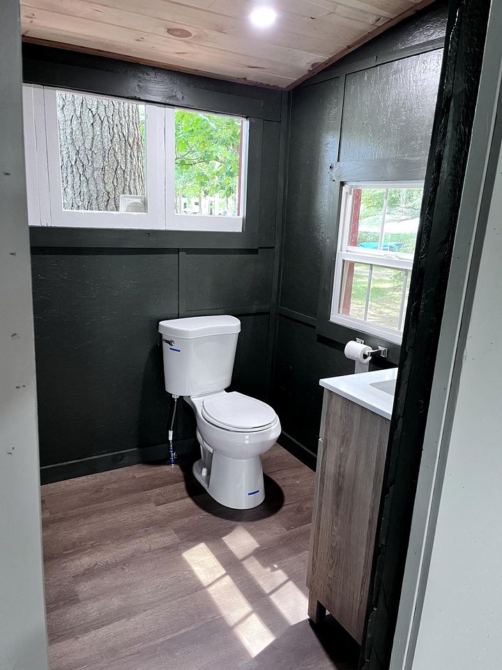 Rustic, Pet Friendly Cabin on the Hudson River, Perfect for a Glamping Weekend in the Adirondacks