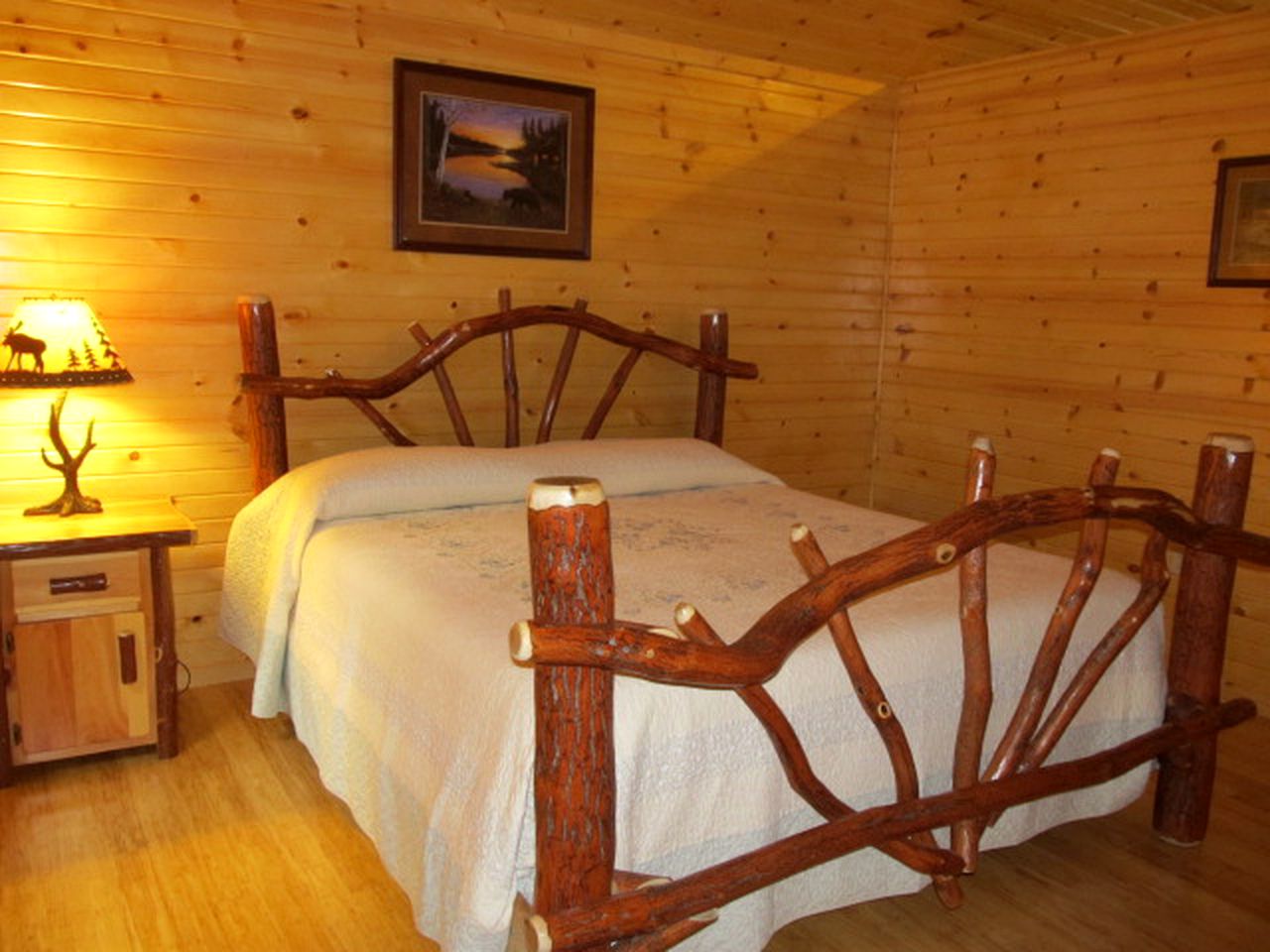 Wheelchair Accessible Glamping Cabin near Cook Forest State Park, Pennsylvania