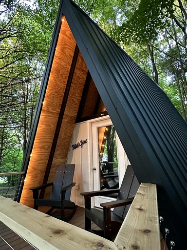 Stunning A-Frame Cabin with Lovely Deck, Grill, and Fire Pit for an Amazing Adventure near Canandaigua Lake in New York