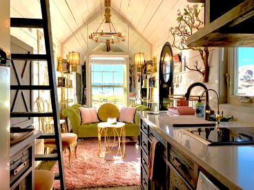 Magical Tiny House with a Hot Tub for Zion National Park Getaways photo 3