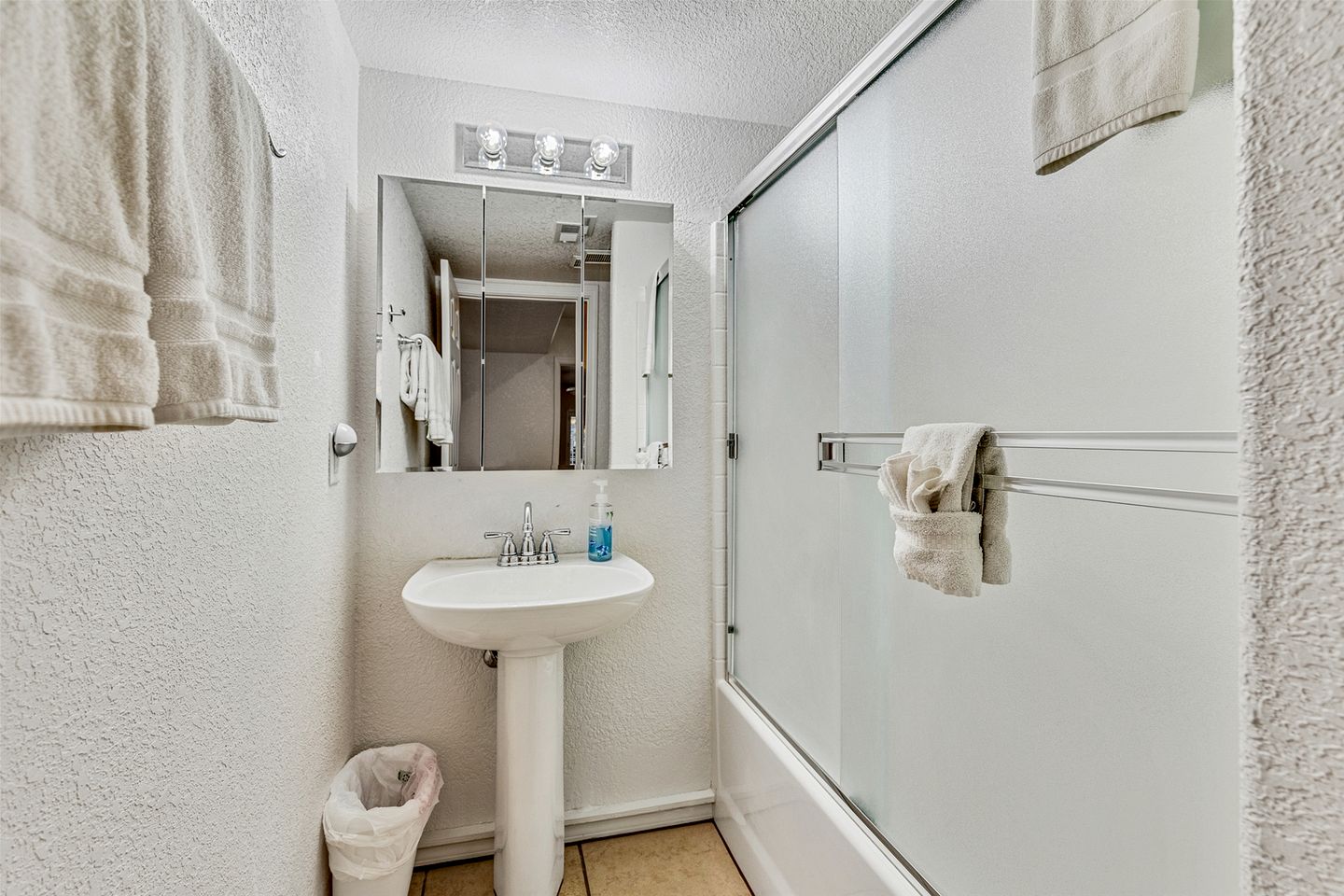 Beautiful Vacation Rental with Golf Club Fairway Views from the Spacious Deck in Flagstaff, Arizona