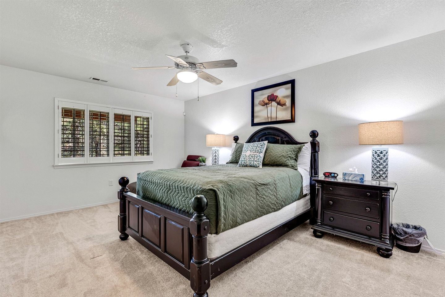 Beautiful Vacation Rental with Golf Club Fairway Views from the Spacious Deck in Flagstaff, Arizona