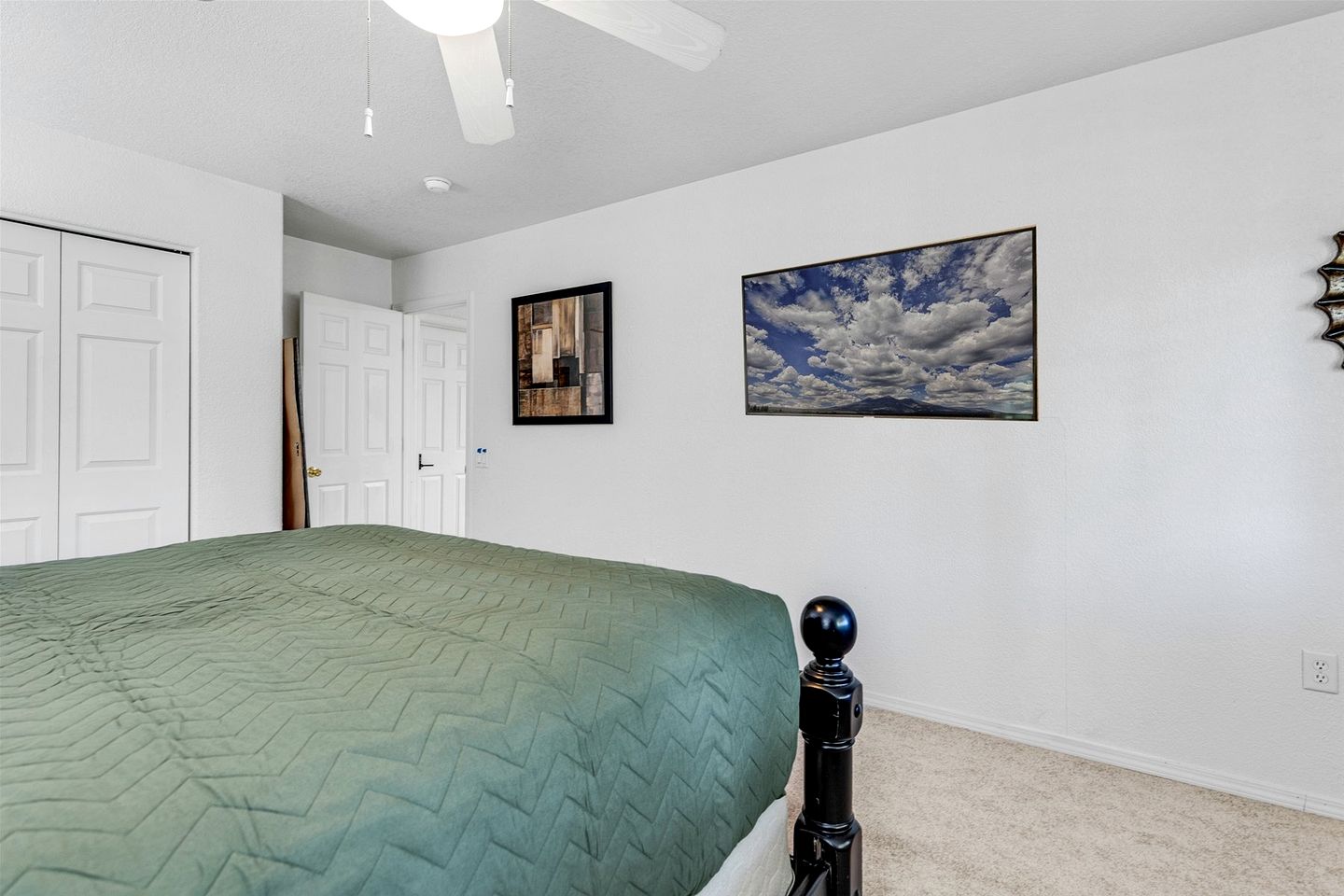 Beautiful Vacation Rental with Golf Club Fairway Views from the Spacious Deck in Flagstaff, Arizona