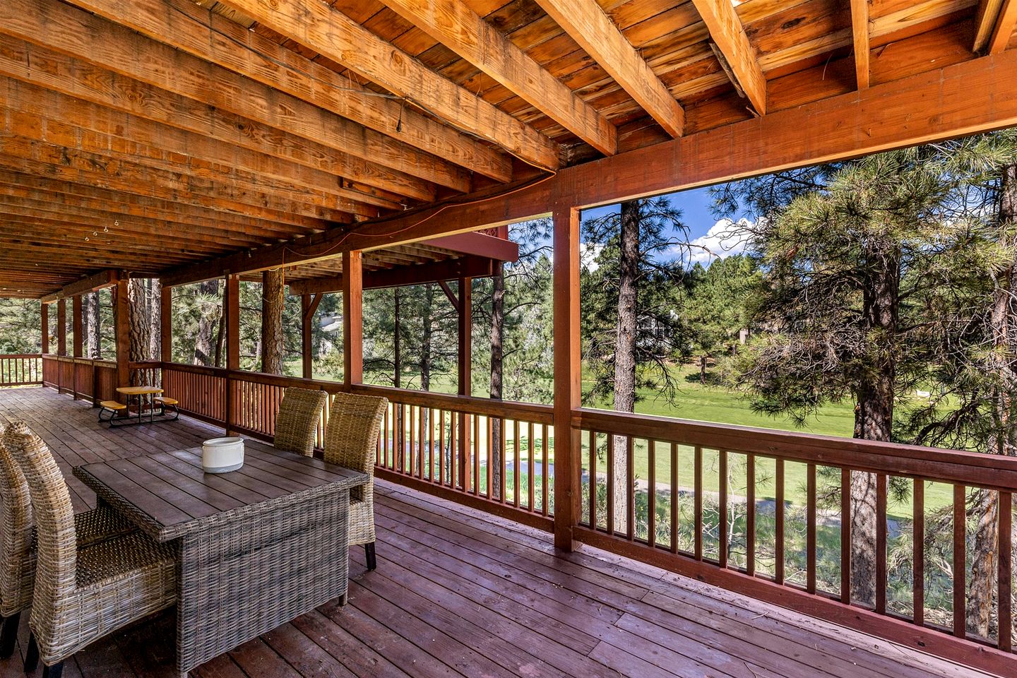 Beautiful Vacation Rental with Golf Club Fairway Views from the Spacious Deck in Flagstaff, Arizona