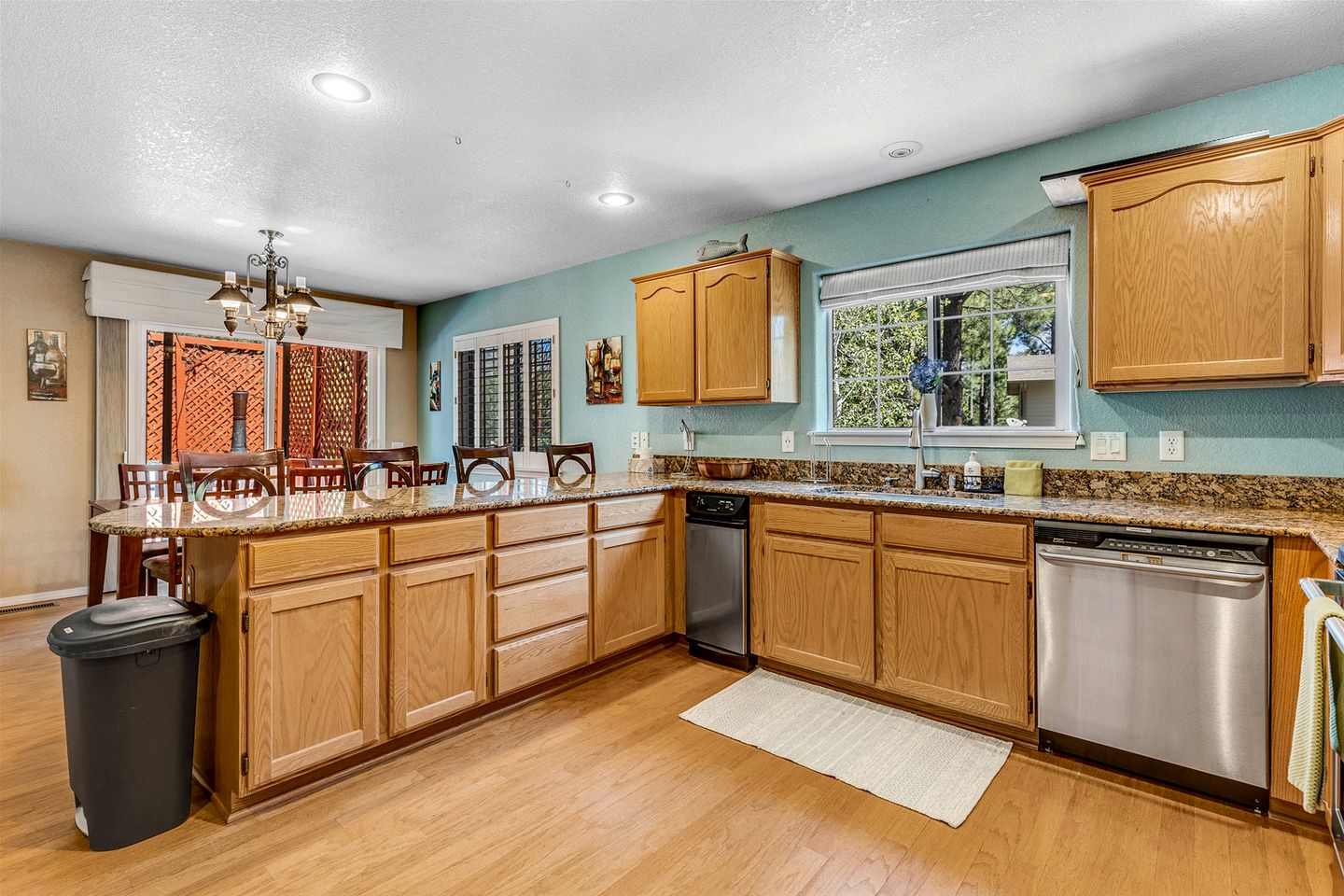 Beautiful Vacation Rental with Golf Club Fairway Views from the Spacious Deck in Flagstaff, Arizona