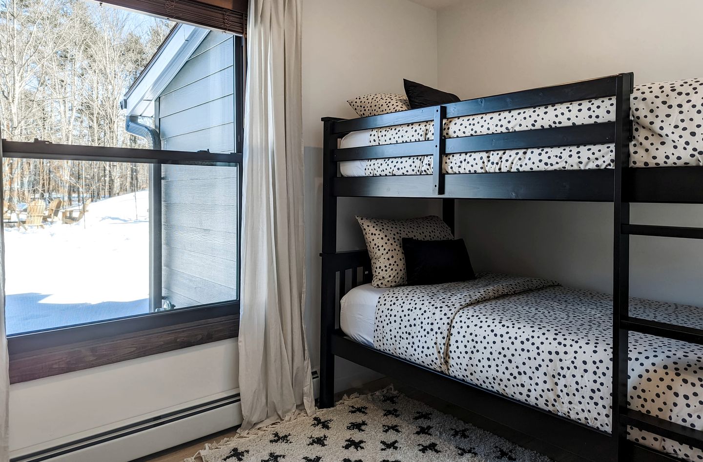 Heavenly Two Cabins Perfect for Groups or Family Retreats in NY