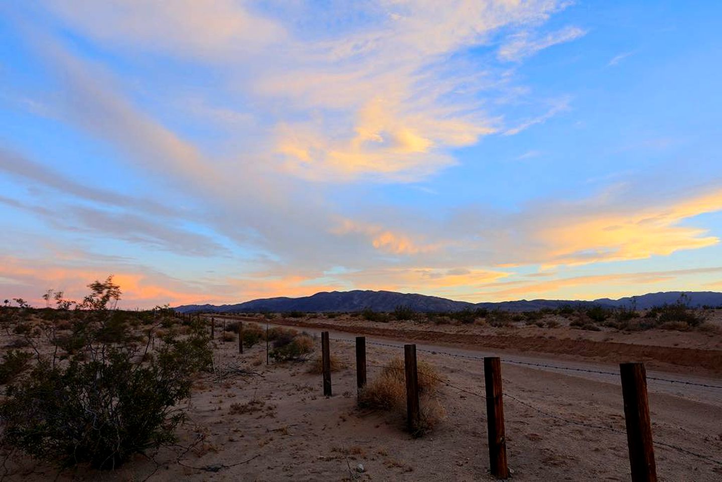 Rustic Cabin Rental near Joshua Tree National Park in Twentynine Palms, California