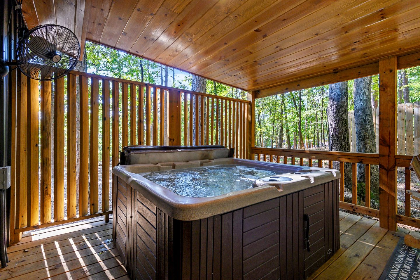 Rose's Getaway in Broken Bow, OK