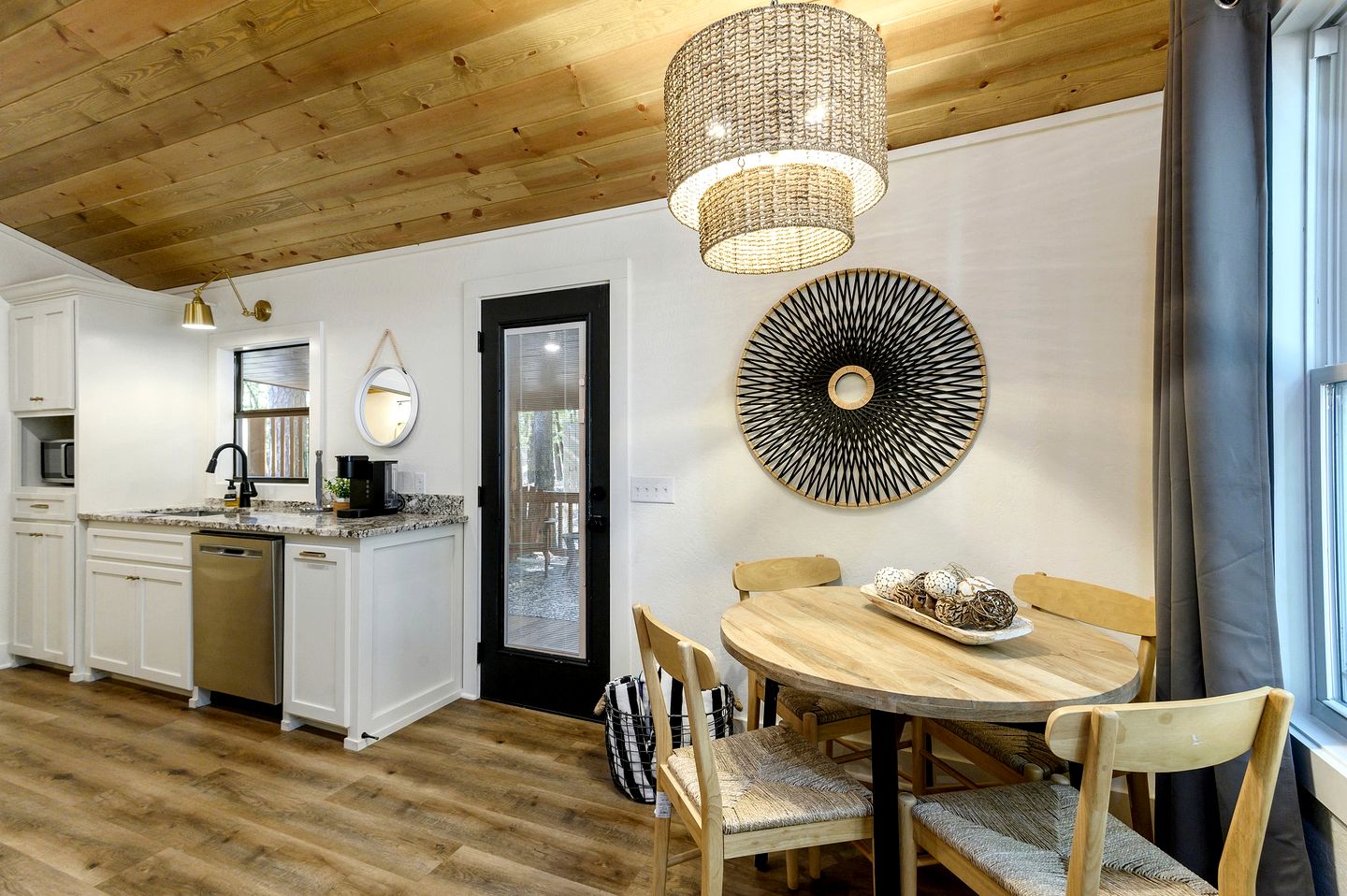 Rose's Getaway in Broken Bow, OK