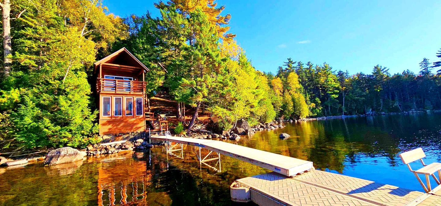 Cabins (United States of America, Greenville, Maine)