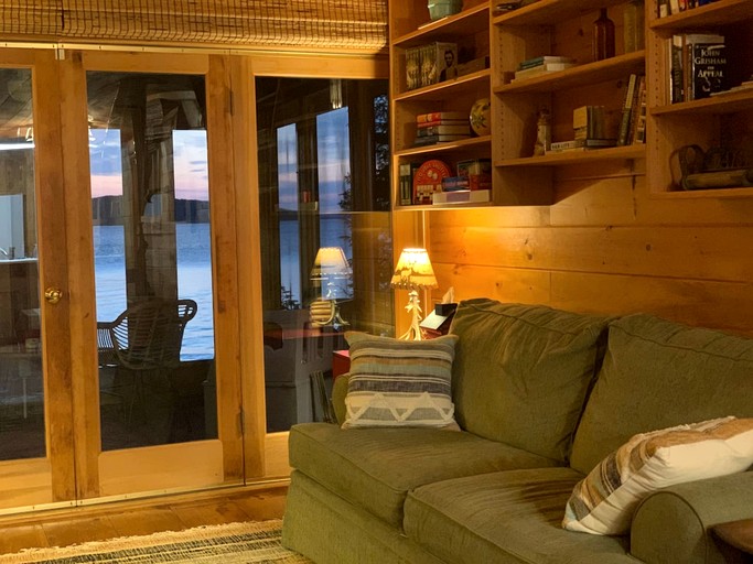 Cabins (United States of America, Greenville, Maine)