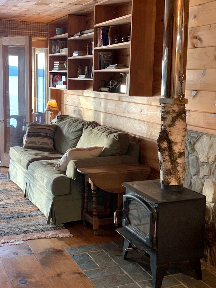 Adorable Water Cabin with Dock and Modern Interior in Maine